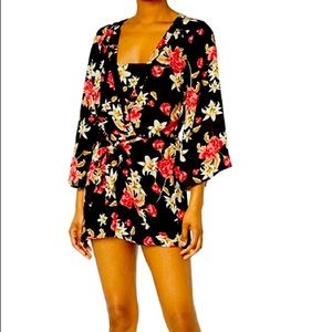 Bb Dakota Romper-like new!